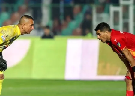 شکست عجیب پرسپولیس مقابل فولاد ۱۰ نفره/ ۳ گل در ۷ دقیقه!