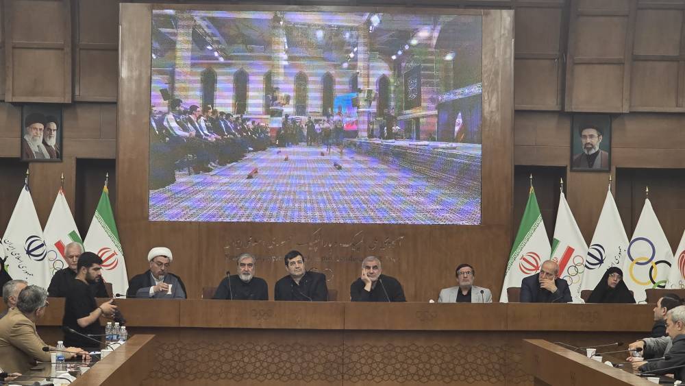 وزیر ورزش: میزبان جام جهانی باید عادلانه رفتار کند