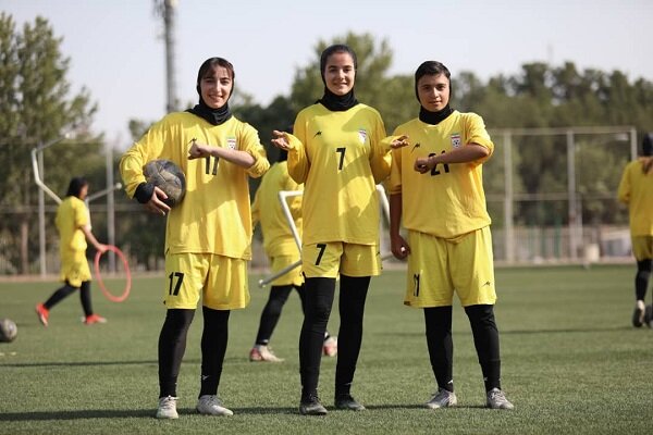 فوتبال دختران ایران با پیروزی برابر تاجیکستان در کافا آغاز کرد