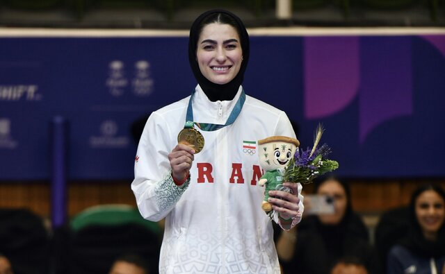پرچمداری کاروان ایران در بازی‌های آسیایی افتخار بزرگی است