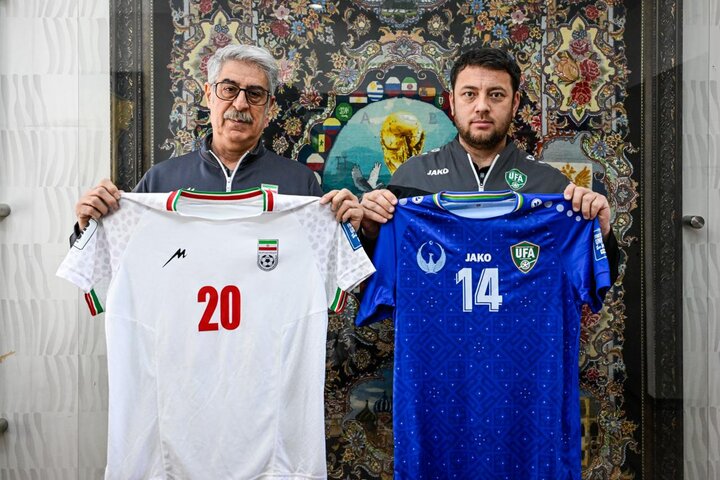 پیراهن سفید بر تن تیم ملی ایران؛ ازبک آبی شد