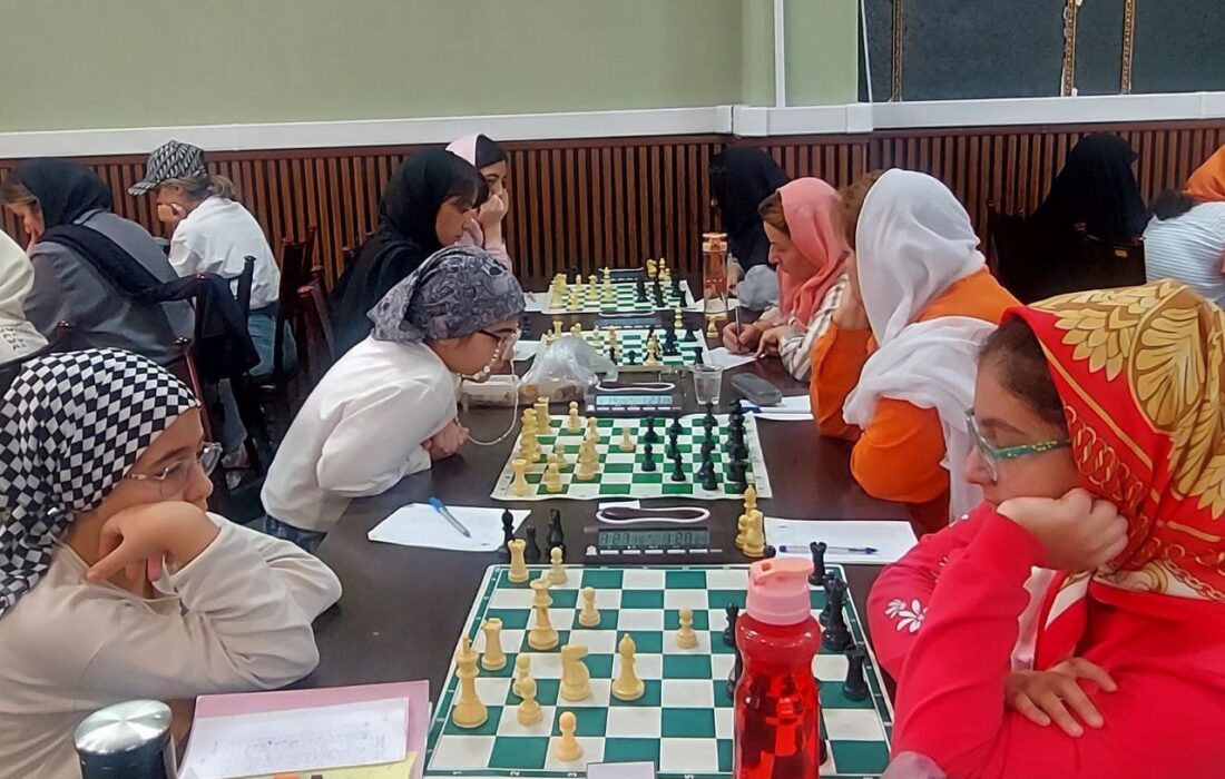 شطرنج بانوان قهرمانی ایران؛ صدرنشینی مهدیان در پایان دور ششم