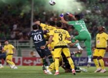 نبرد نویدکیا و حدادی فر در دربی اصفهان/ تراکتور در جستجوی بازگشت به صدر جدول