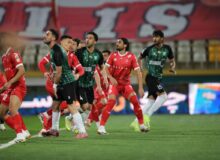 خیبر، پرسپولیس را در رفت و برگشت مغلوب کرد؛ فقط اسمی از قهرمانی باقی ماند!