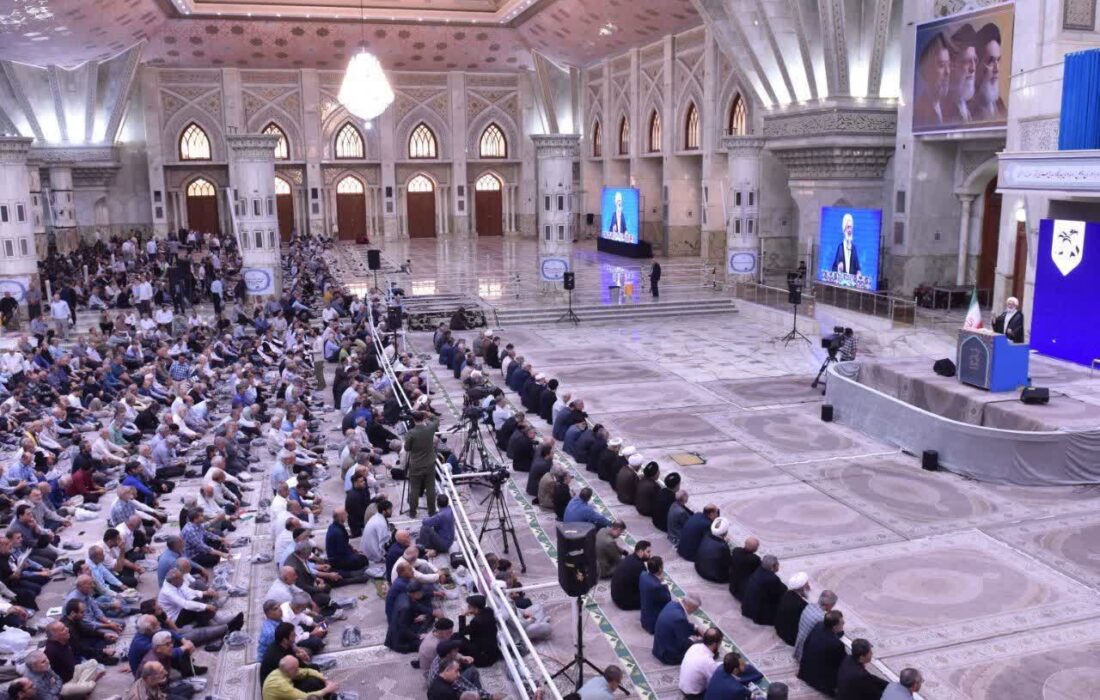 دومین نماز جمعه سال ۱۴۰۵ در حرم مطهر امام خمینی(ره) برگزار شد